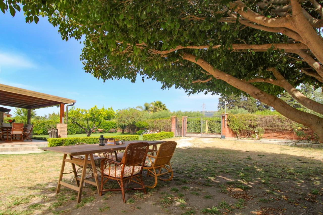 La Casa Di Lina - Capo D'Orlando, Casa Con Ampio Giardino Villa Exterior photo