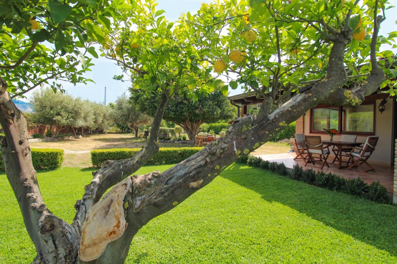 La Casa Di Lina - Capo D'Orlando, Casa Con Ampio Giardino Villa Exterior photo